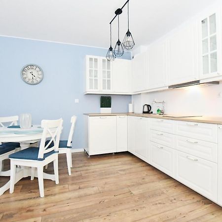 Apartament "Blizej Morza 30" Kołobrzeg Extérieur photo